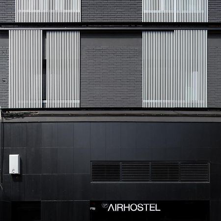 Airhostel Barcelona Airport 24H El Prat de Llobregat Ngoại thất bức ảnh