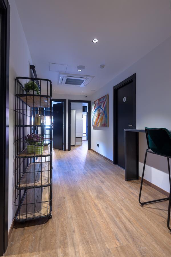 Airhostel Barcelona Airport 24H El Prat de Llobregat Ngoại thất bức ảnh